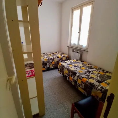 Apartment M341 - Marcelli, Trilocale Con Giardino A Due Passi Dal Mare