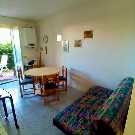 M341 - Marcelli, Trilocale Con Giardino A Due Passi Dal Mare