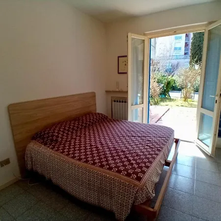 M341 - Marcelli, Trilocale Con Giardino A Due Passi Dal Mare Marcelli